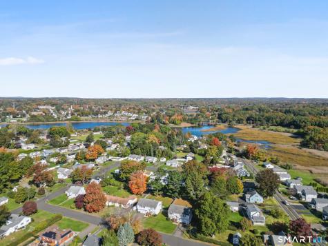 15 Barker Place Branford CT 06405