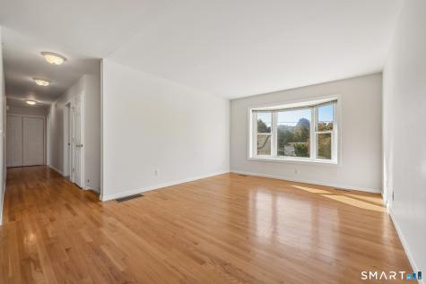 15 Barker Place Branford CT 06405