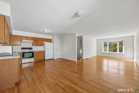 15 Barker Place Branford CT 06405