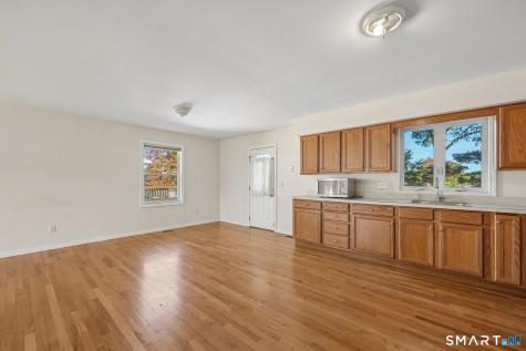15 Barker Place Branford CT 06405