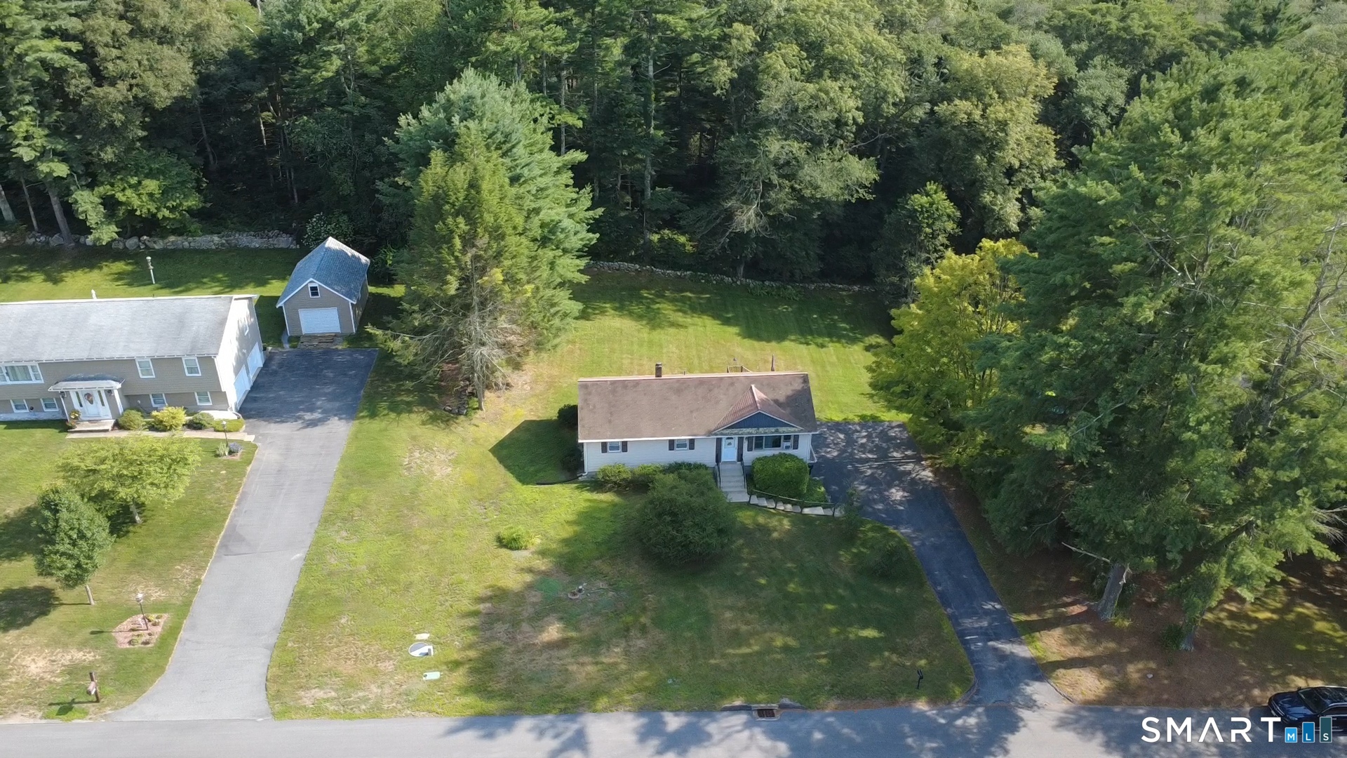 37 Henry Road Killingly CT 06239