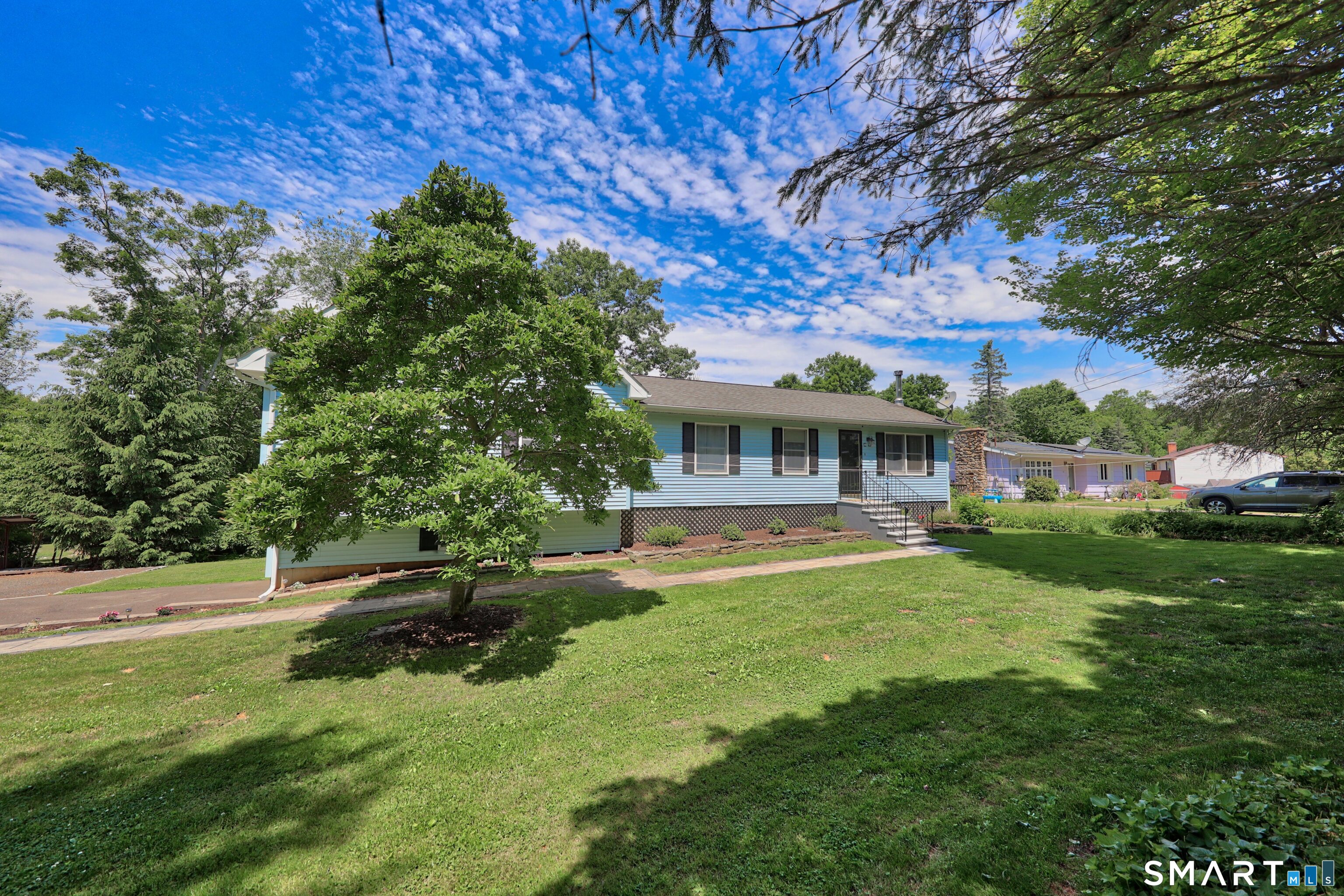 49 Schenck Lane Naugatuck CT 06770