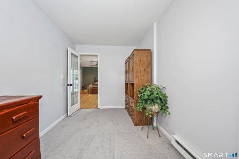 49 Schenck Lane Naugatuck CT 06770