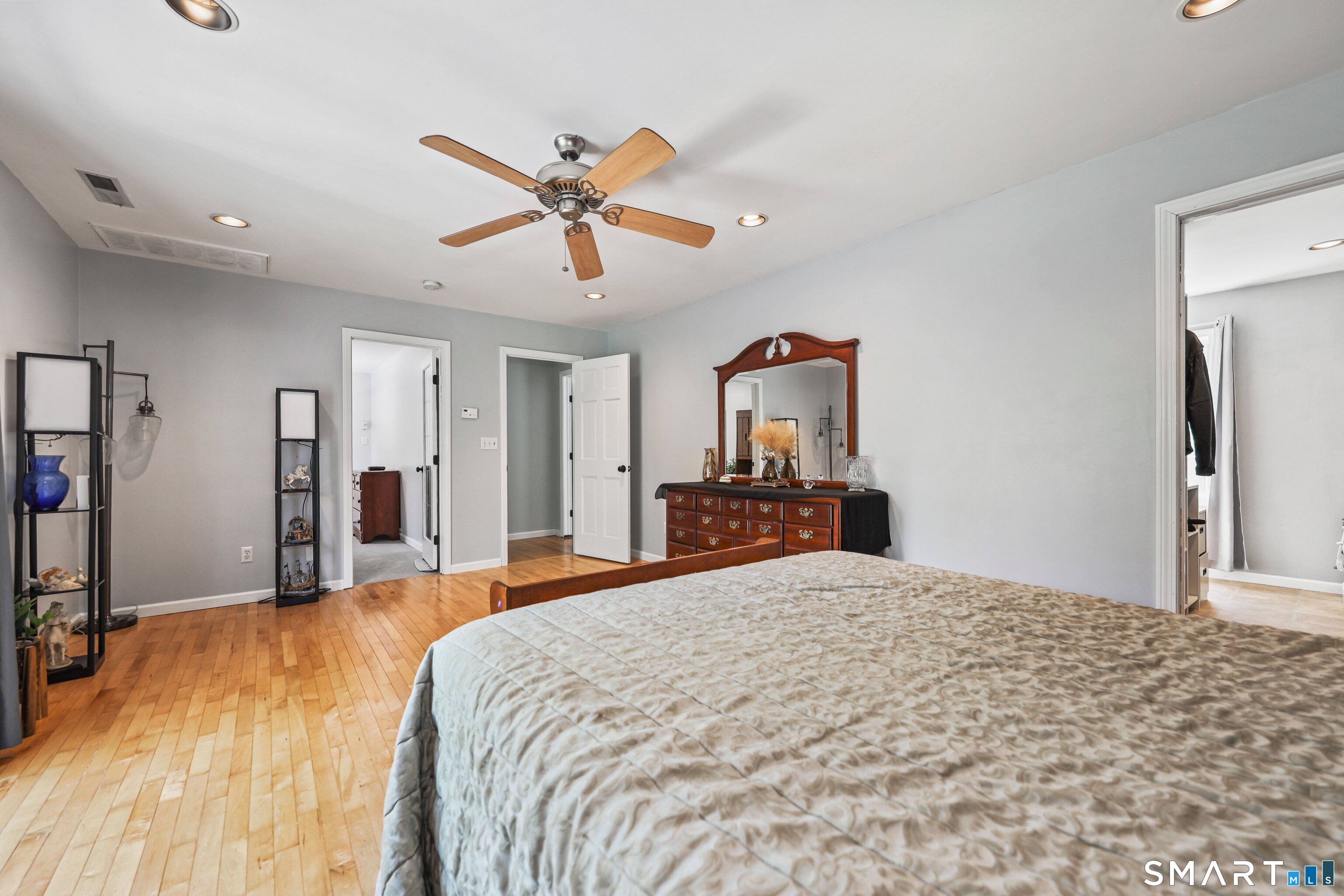 49 Schenck Lane Naugatuck CT 06770