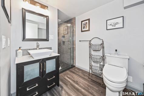 49 Schenck Lane Naugatuck CT 06770