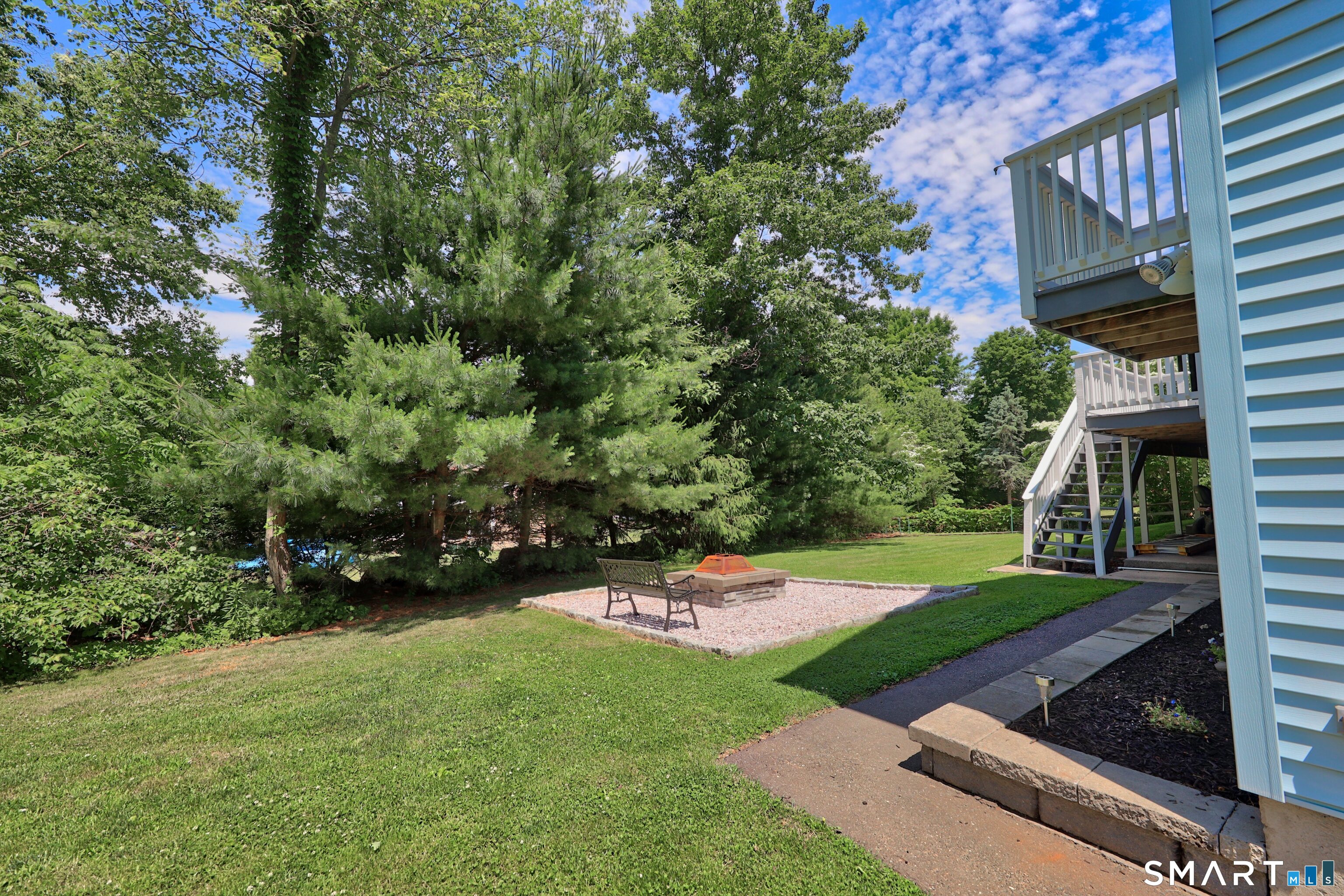 49 Schenck Lane Naugatuck CT 06770