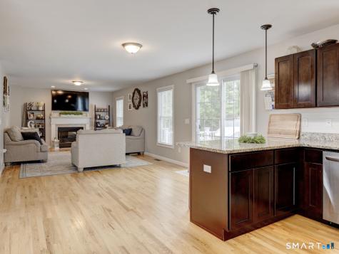 41 Marina Court Meriden CT 06451