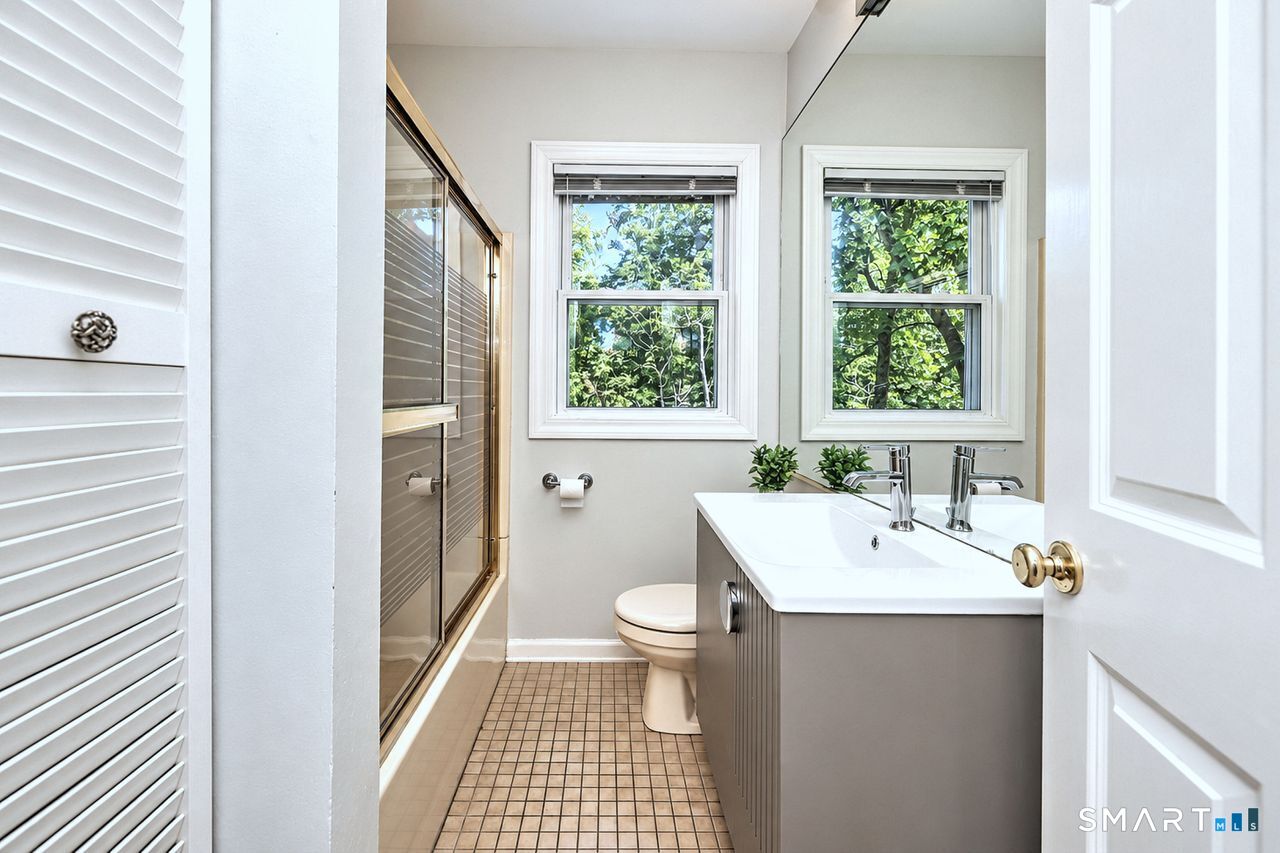 55 Old Sawmill Road Trumbull CT 06611