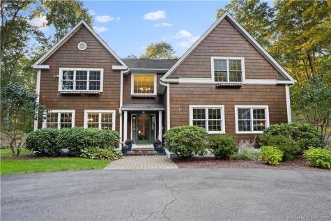 191 Falcon Crest Road Middlebury CT 06762