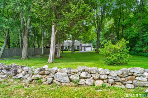 9 Stone Ranch Road East Lyme CT 06333