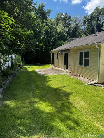 9 Dakota Trail Bristol CT 06010