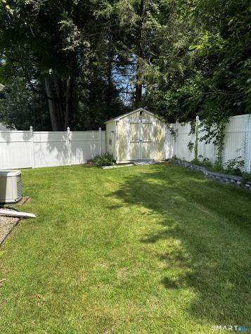 9 Dakota Trail Bristol CT 06010