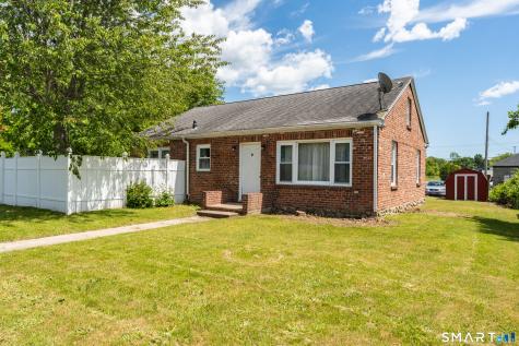 15 Hamast Avenue Waterford CT 06385