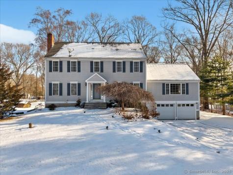 12 Davis Farm Road Clinton CT 06413
