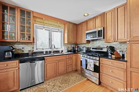 76 Shafer Road New Hartford CT 06057
