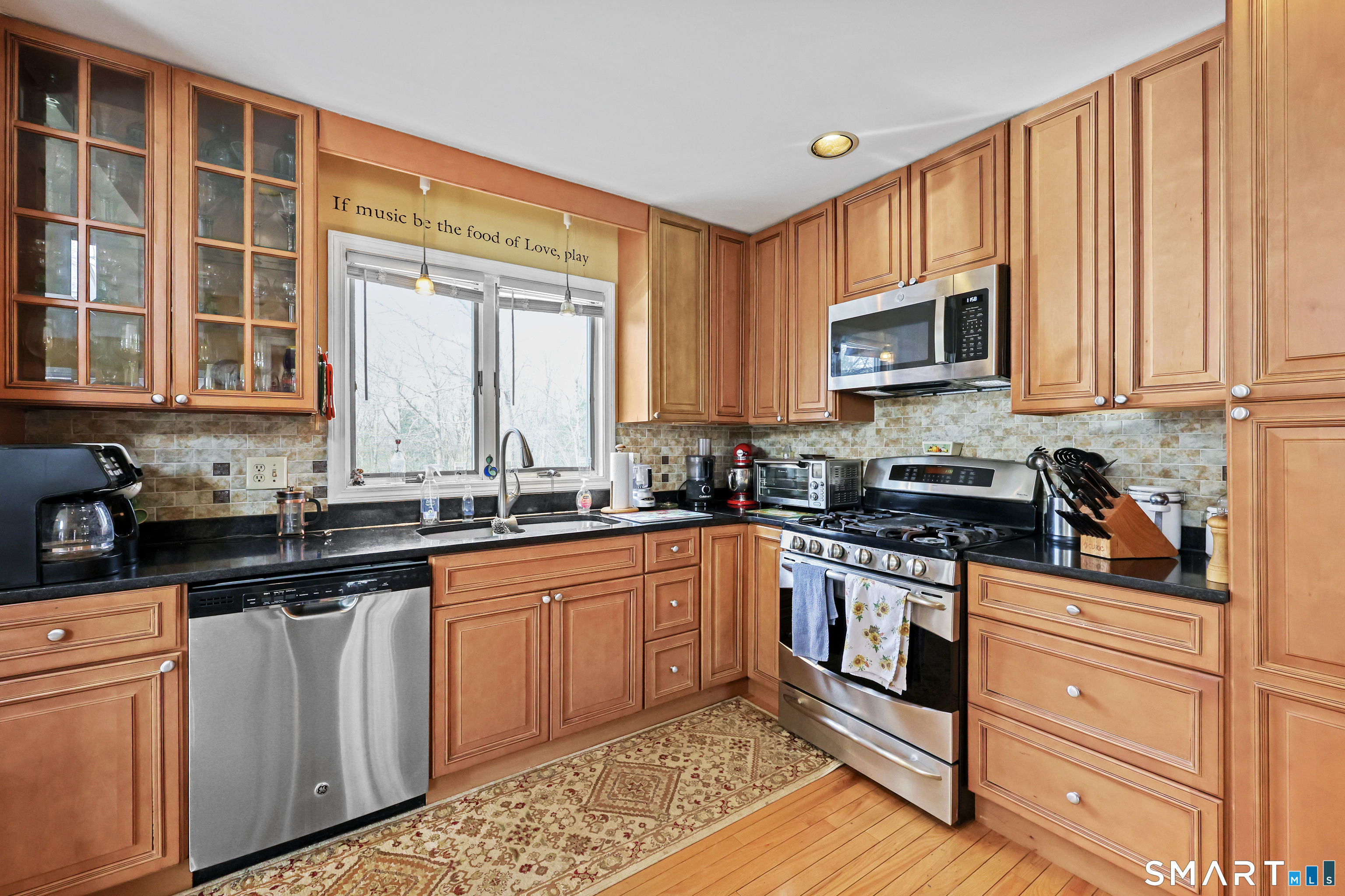 76 Shafer Road New Hartford CT 06057