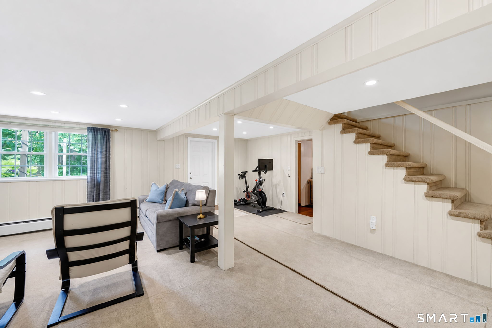 4 Lincoln Lane Simsbury CT 06089