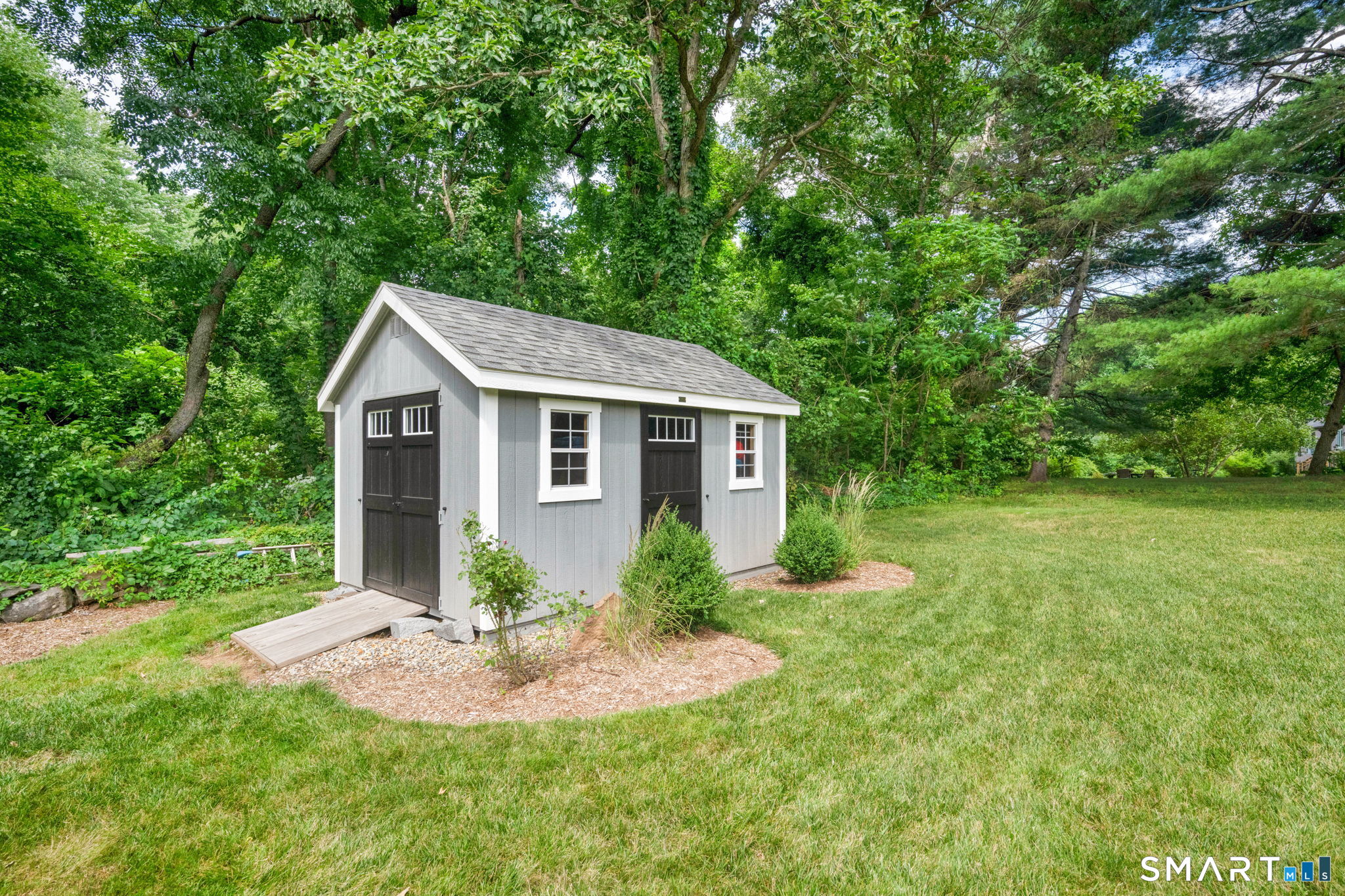 4 Lincoln Lane Simsbury CT 06089