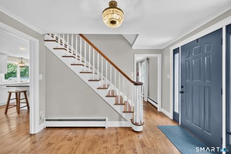 4 Lincoln Lane Simsbury CT 06089