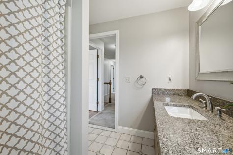 25 Brookhaven Lane South Windsor CT 06074