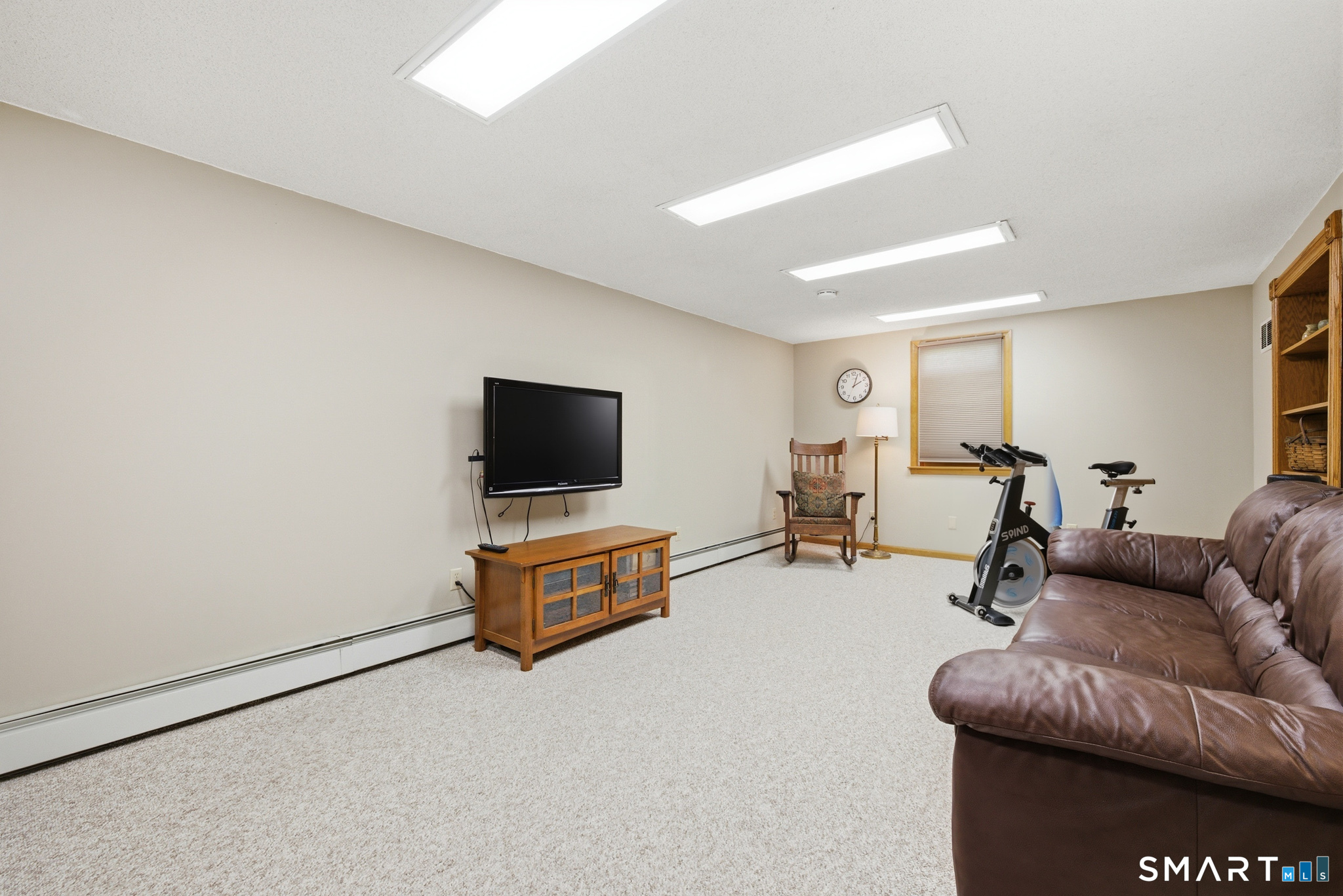 25 Brookhaven Lane South Windsor CT 06074