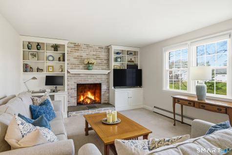 25 Brookhaven Lane South Windsor CT 06074
