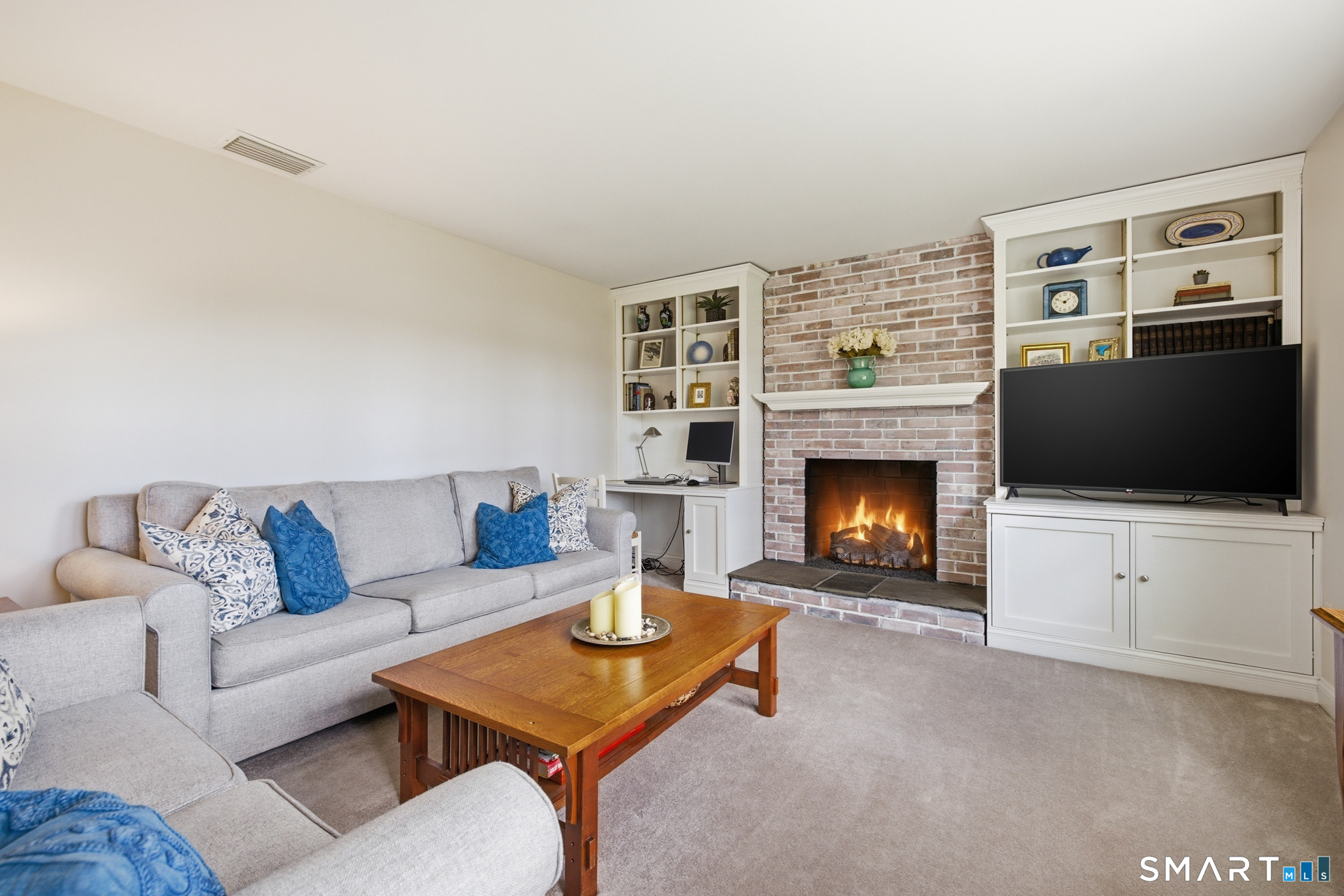 25 Brookhaven Lane South Windsor CT 06074