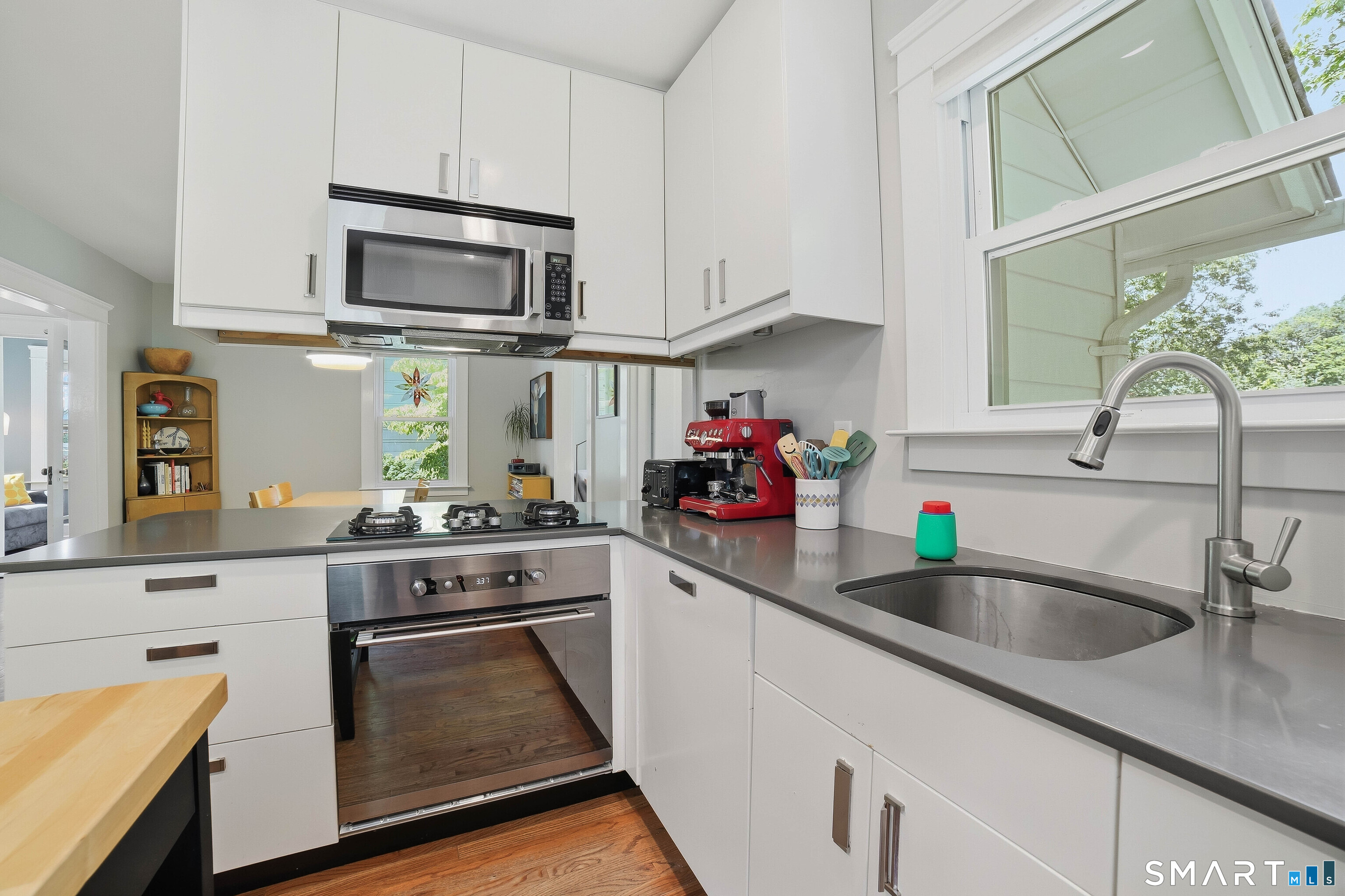 28 Orpington Street Hamden CT 06517