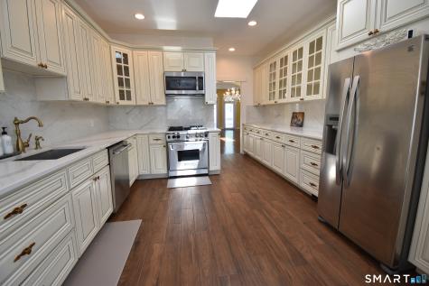 292 Naugatuck Avenue Milford CT 06460