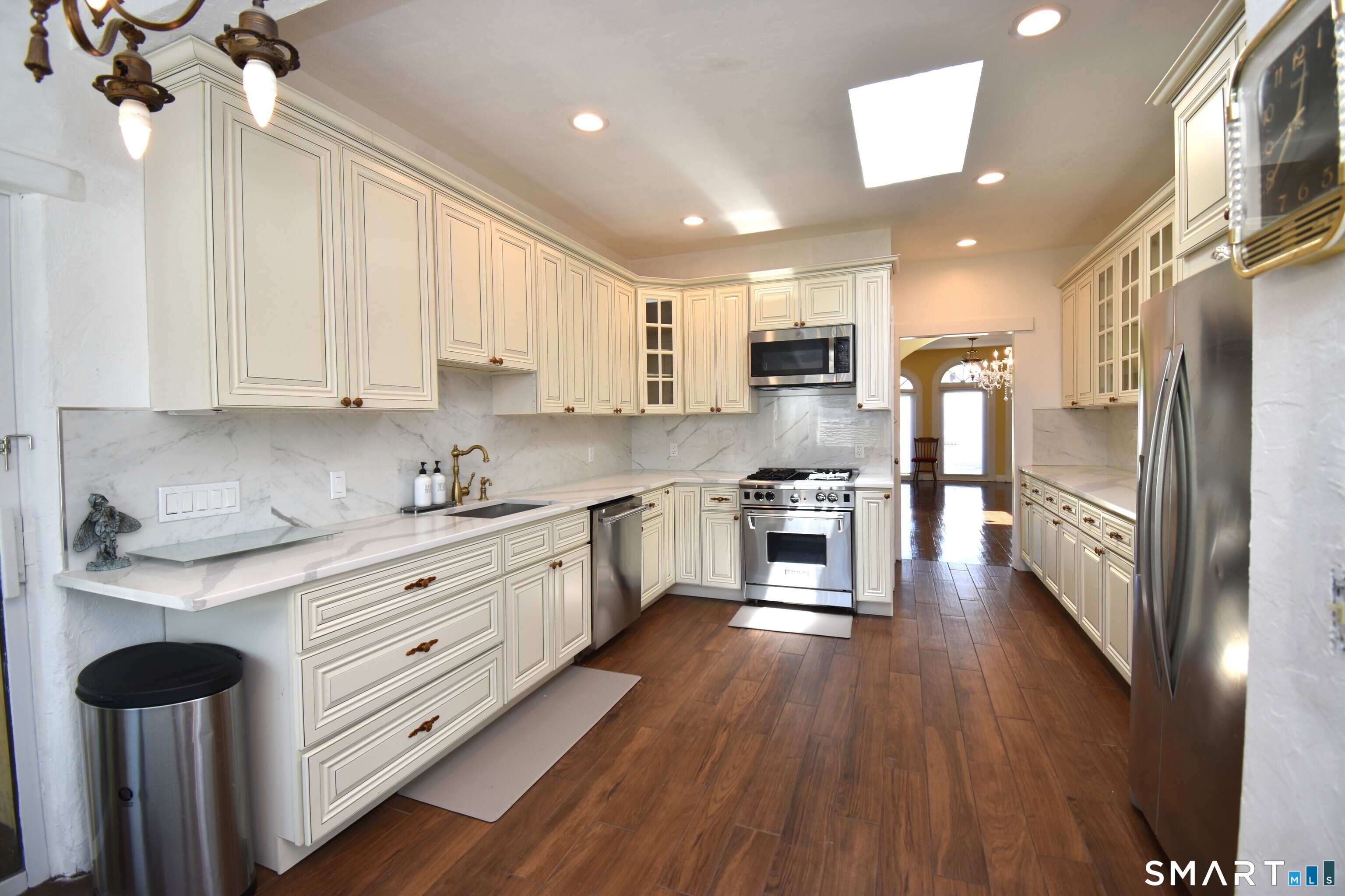 292 Naugatuck Avenue Milford CT 06460
