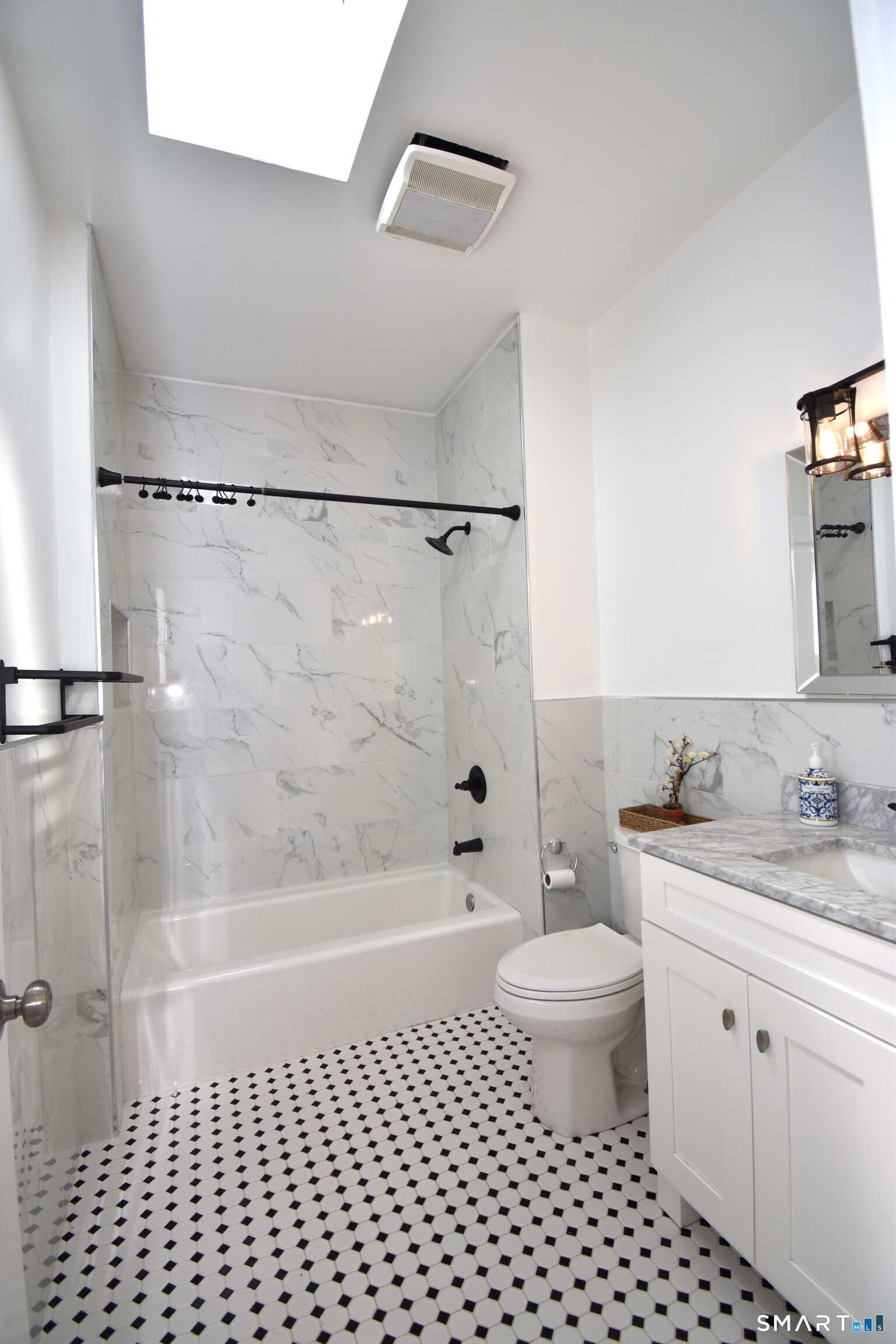 292 Naugatuck Avenue Milford CT 06460