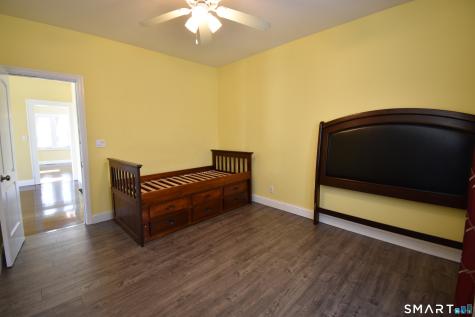 292 Naugatuck Avenue Milford CT 06460