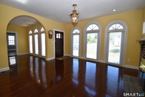 292 Naugatuck Avenue Milford CT 06460