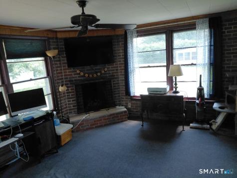 101 Brace Road Newington CT 06111