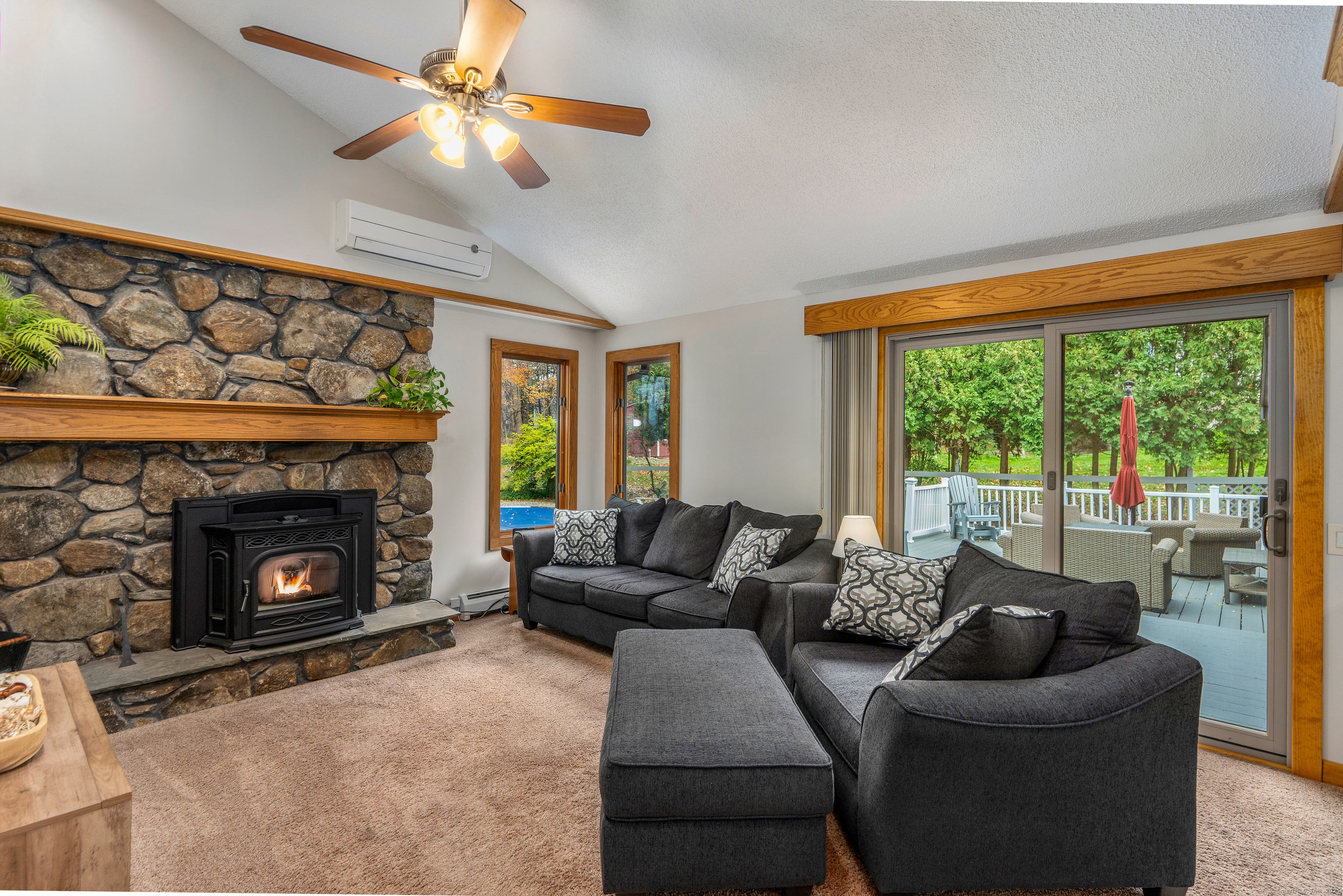 81 Bouldercrest Lane Vernon CT 06066