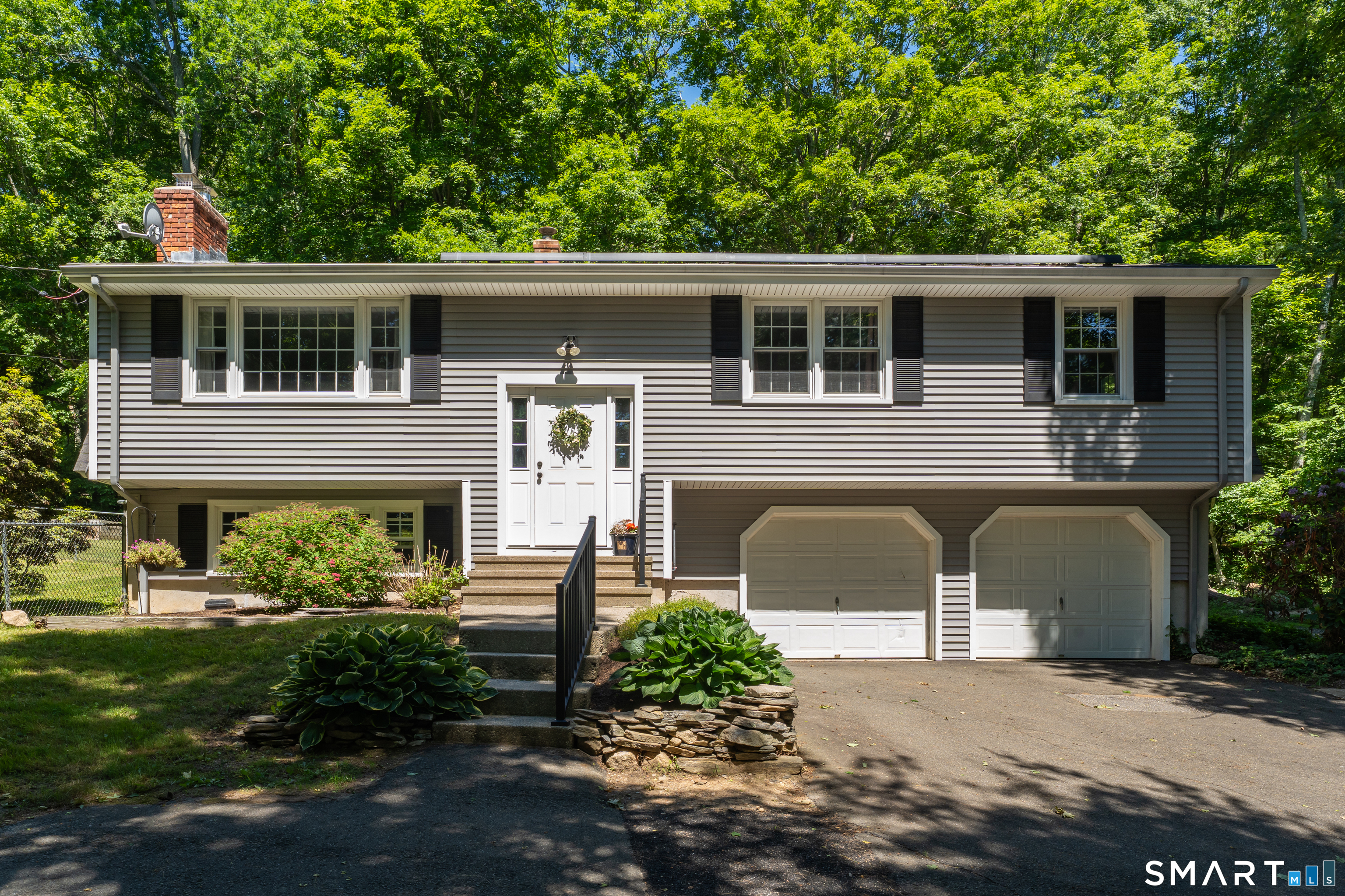 339 Boston Post Road East Lyme CT 06333