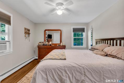 339 Boston Post Road East Lyme CT 06333