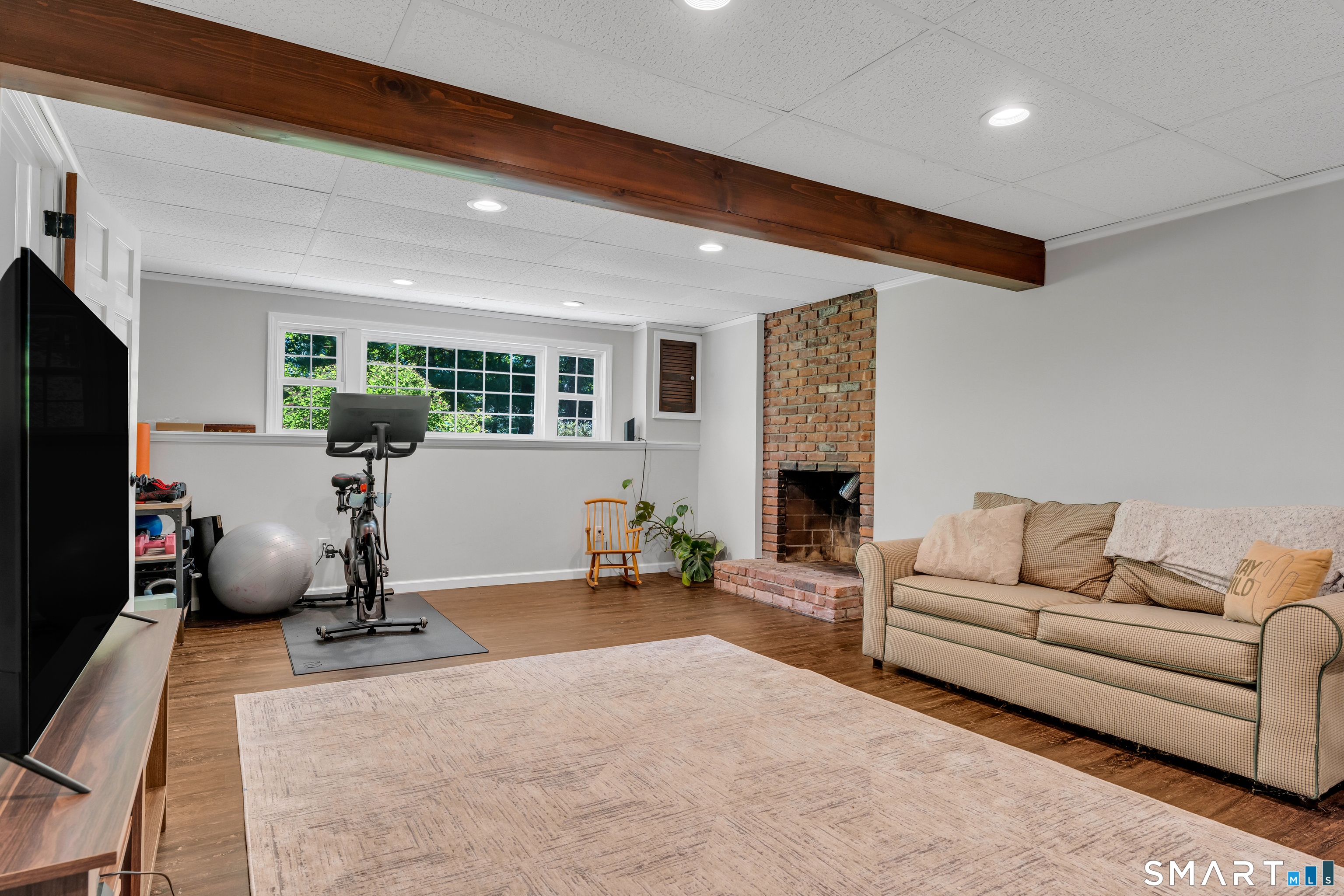 339 Boston Post Road East Lyme CT 06333