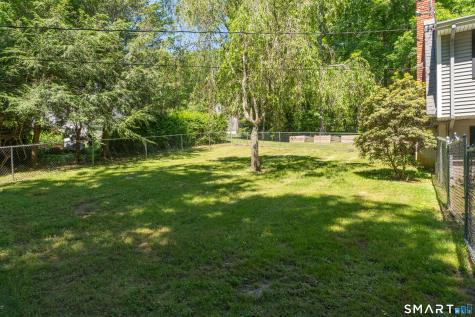 339 Boston Post Road East Lyme CT 06333