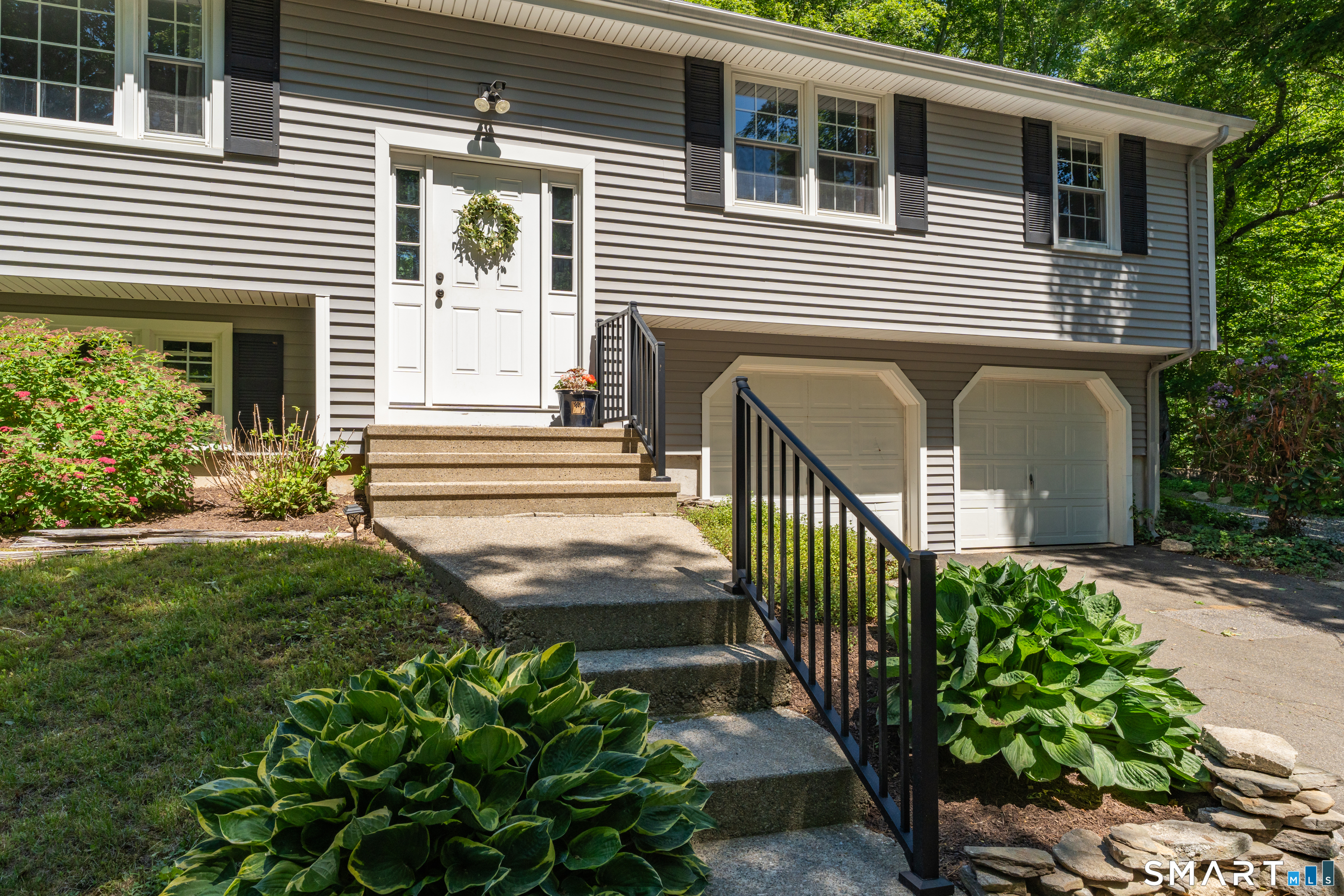 339 Boston Post Road East Lyme CT 06333
