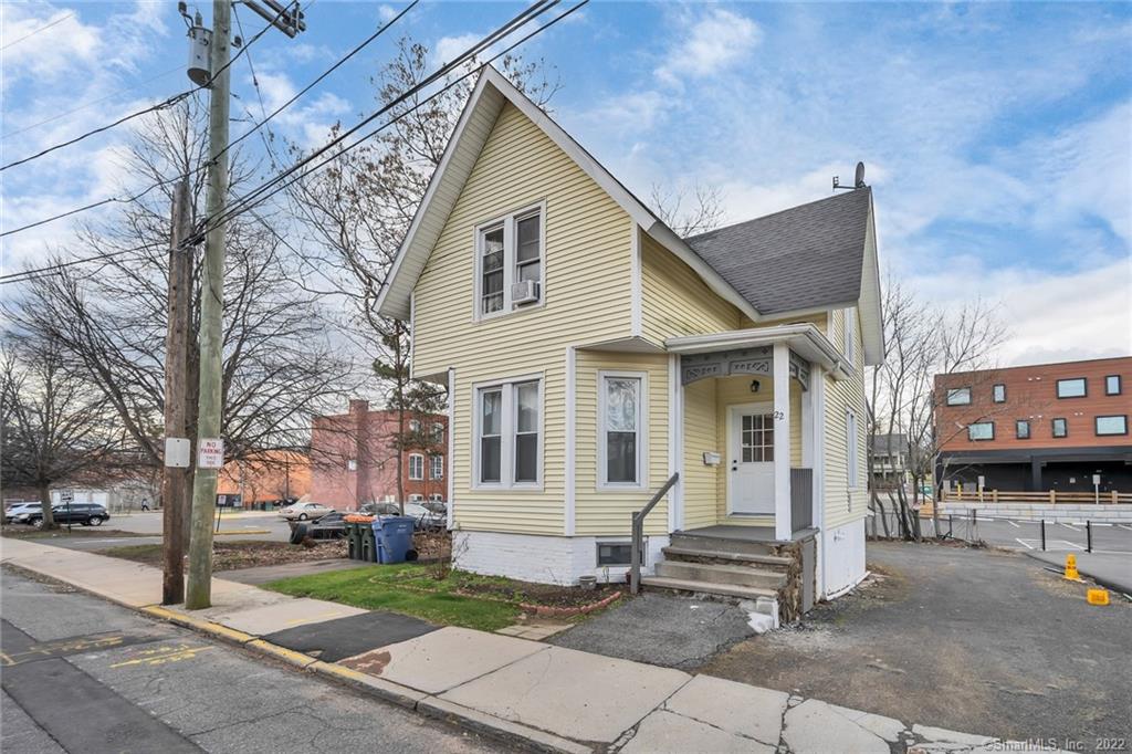 22 Womens Way Meriden CT 06451