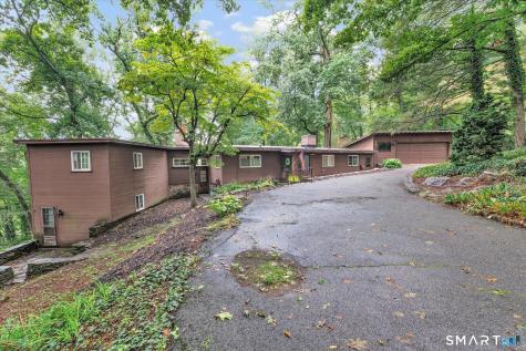 190 Beaver Dam Access Road Stratford CT 06614