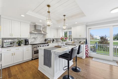 783 Reef Road Fairfield CT 06824