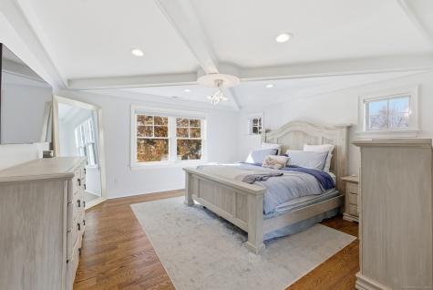 783 Reef Road Fairfield CT 06824