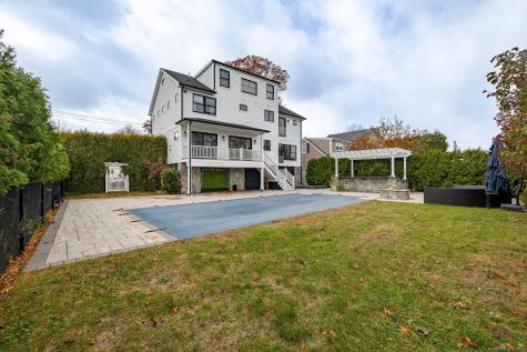 783 Reef Road Fairfield CT 06824