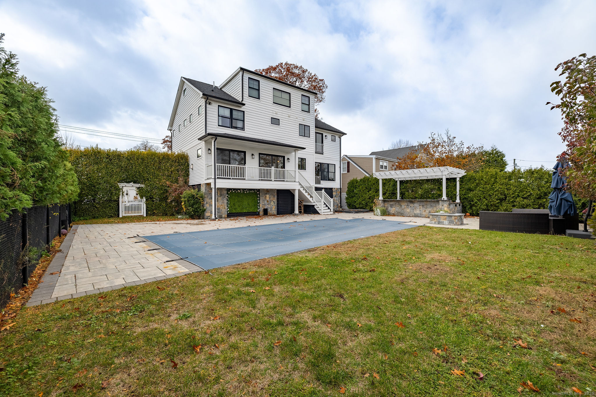 783 Reef Road Fairfield CT 06824