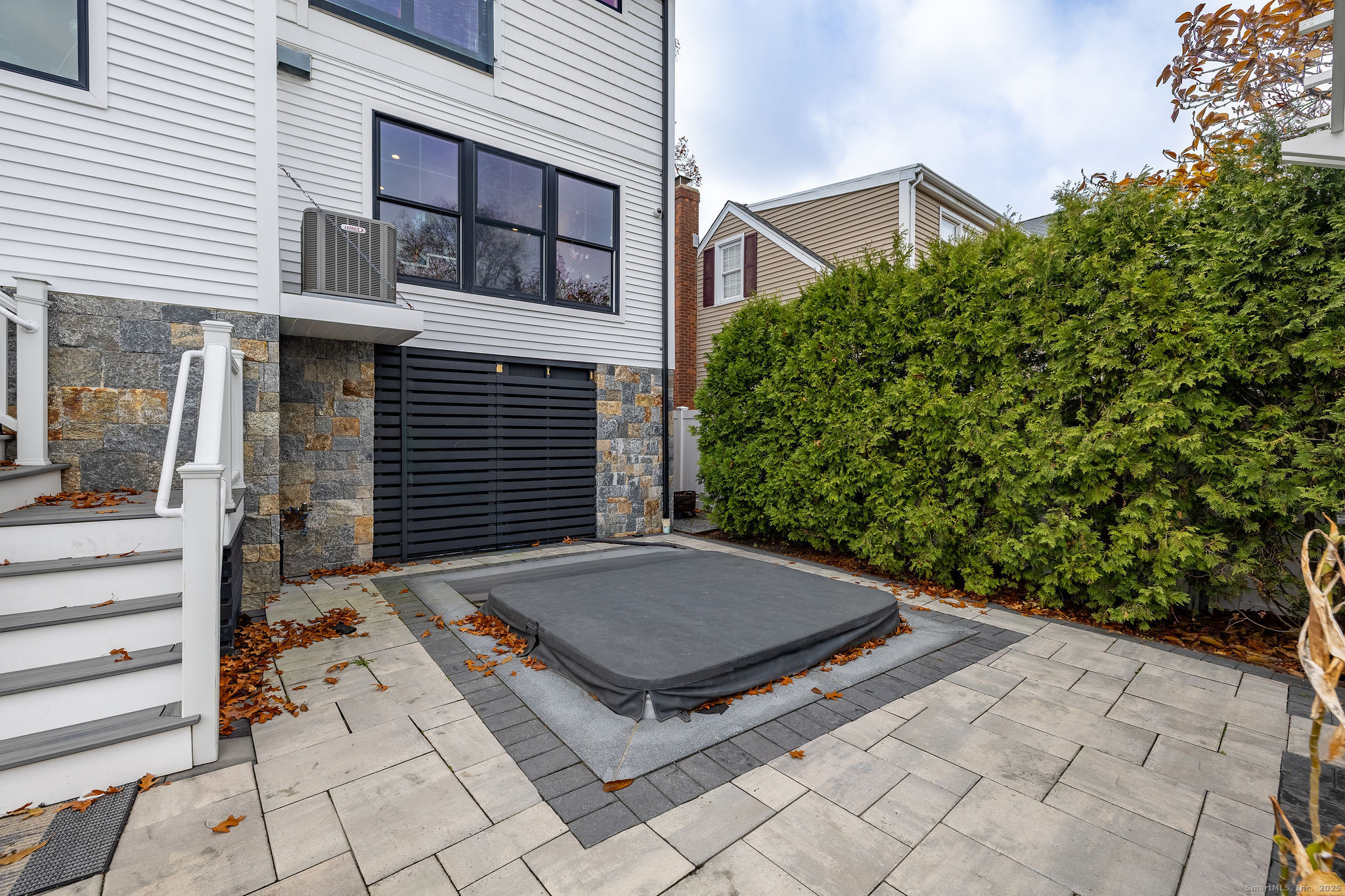 783 Reef Road Fairfield CT 06824