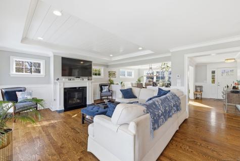 783 Reef Road Fairfield CT 06824