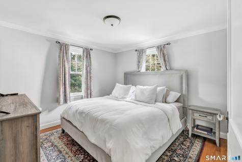 2082 Stratfield Road Fairfield CT 06825