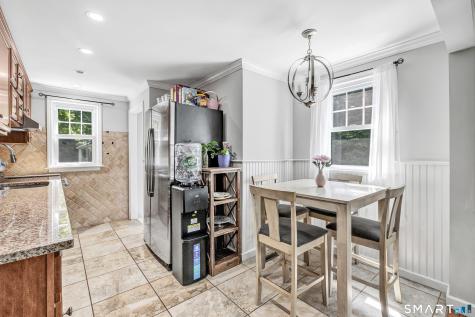2082 Stratfield Road Fairfield CT 06825